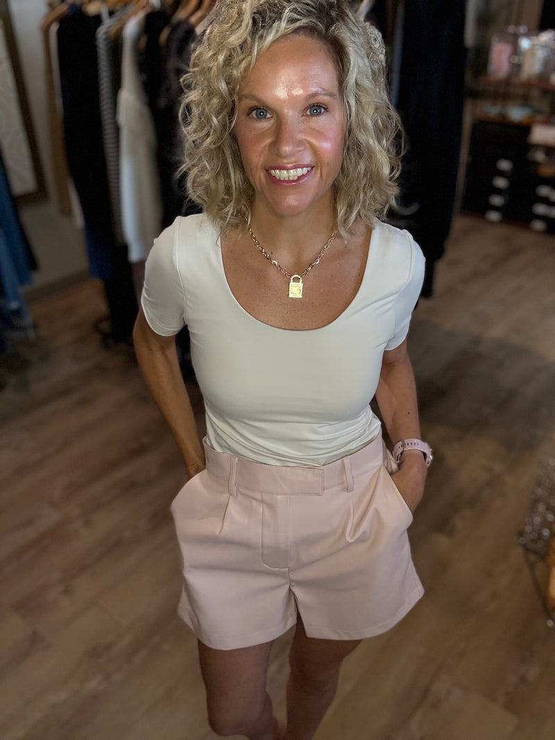 Rose Short