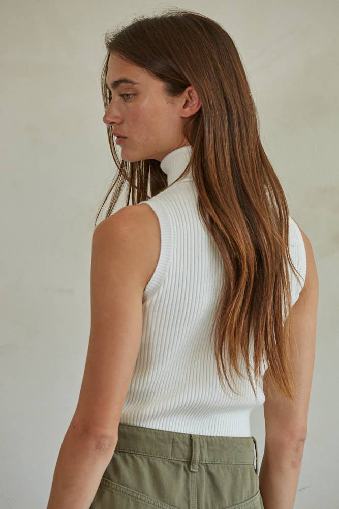 Turtleneck Sleeveless Pullover  White