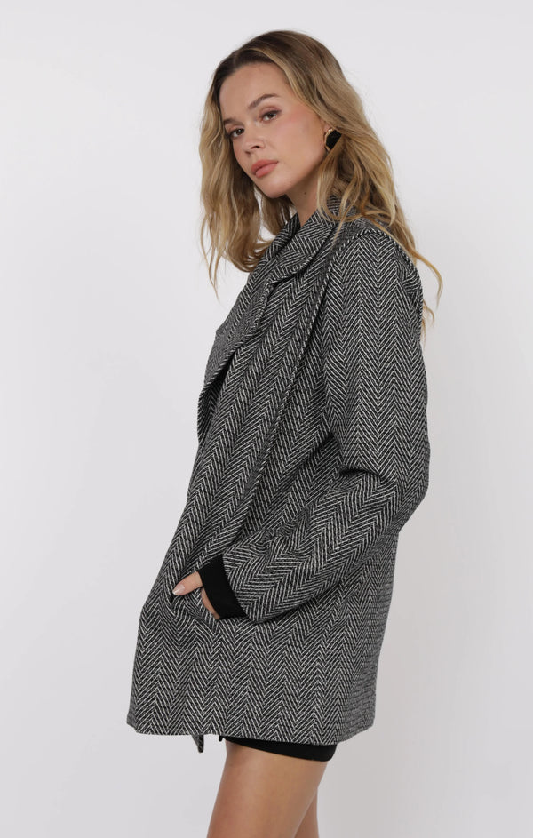 Hilaria Oversized Blazer
