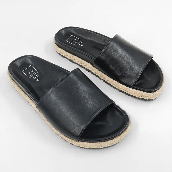 Crisanta Sandal