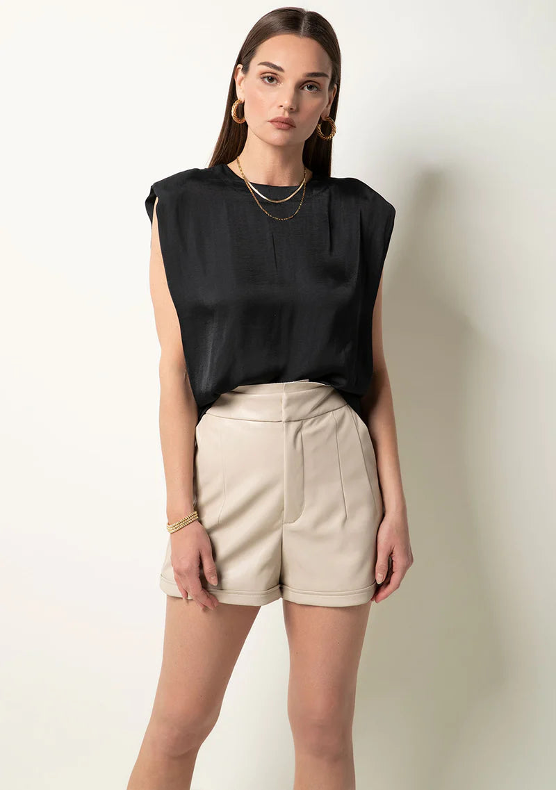 Veda Black Top